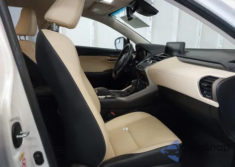 2018 Lexus Nx 300 z USA, uszkodzony, nr VIN JTJYARBZ5J2091625